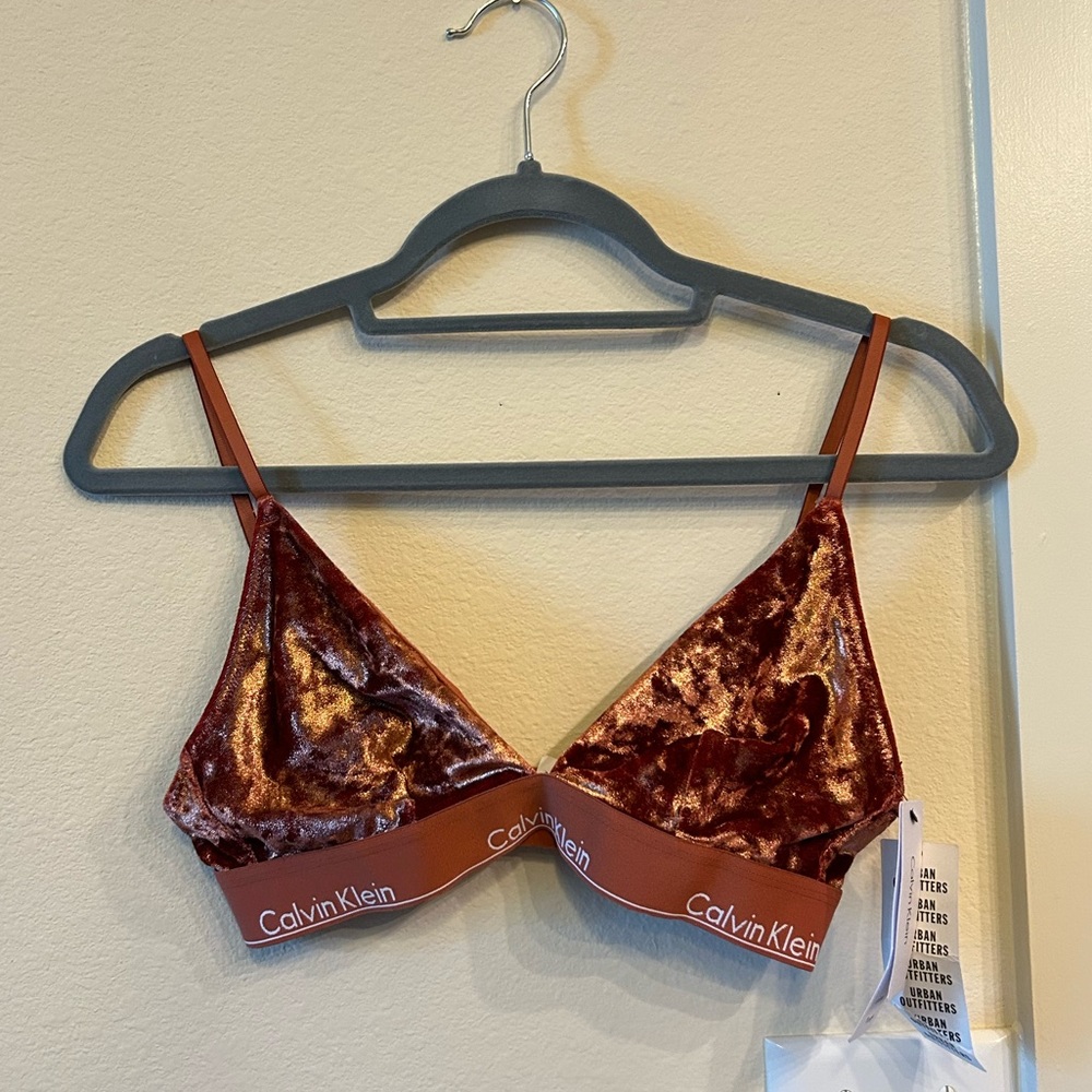 Calvin Klein Triangle Bra Top